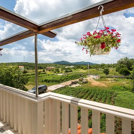 Σπίτι διακοπών House Bosnic *